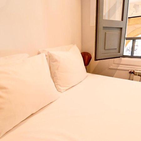 Plaza Consti, Heart Of The Old Town Apartment Сан Себастиан Екстериор снимка